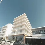 Rodos White